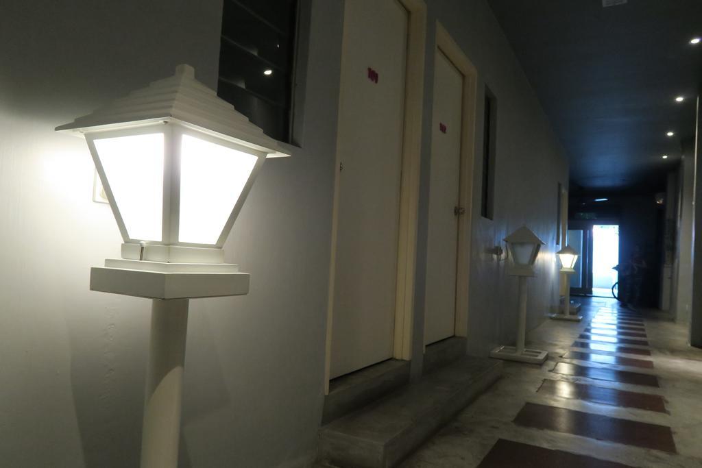 Ryokan Muntri Boutique Hostel Джордж Таун Стая снимка