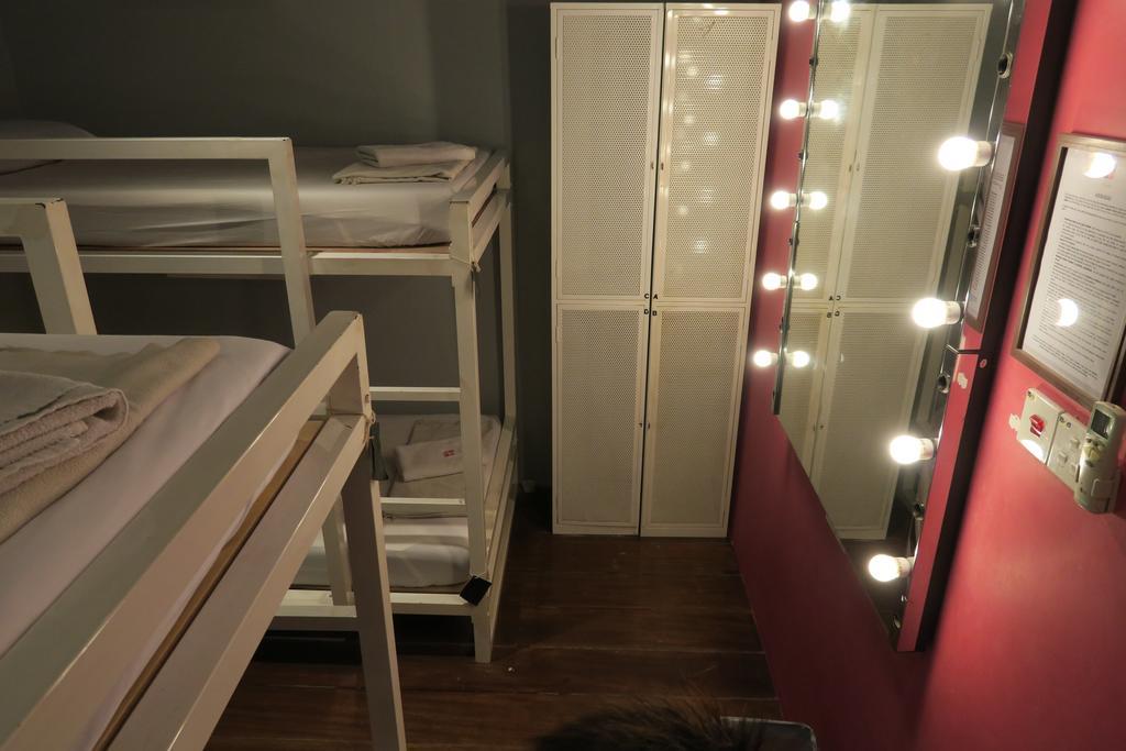 Ryokan Muntri Boutique Hostel Джордж Таун Стая снимка