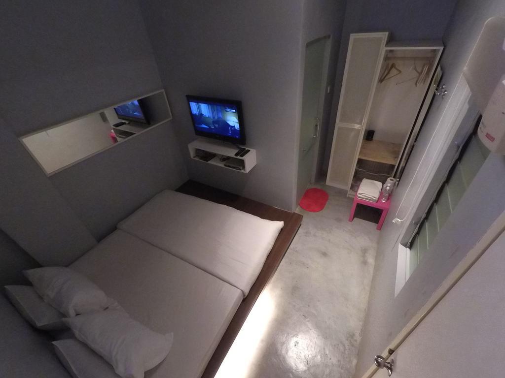 Ryokan Muntri Boutique Hostel Джордж Таун Стая снимка