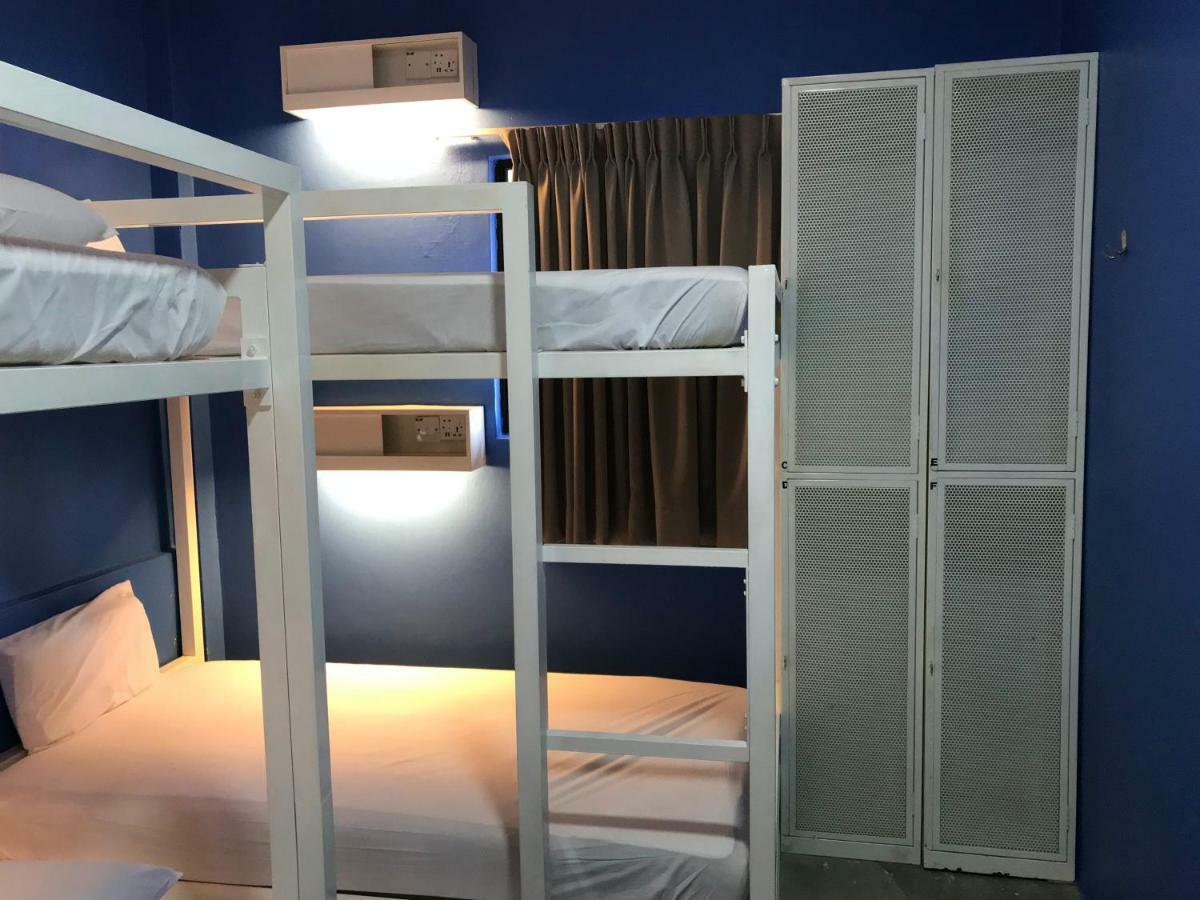 Ryokan Muntri Boutique Hostel Джордж Таун Екстериор снимка